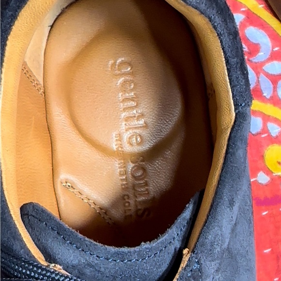 Gentle Souls Nyle Sneaker - Size 10 - Picture 4 of 6